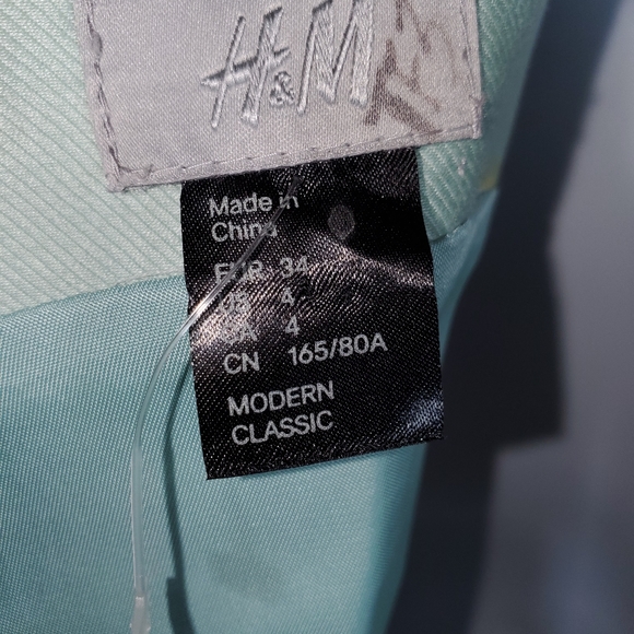 Green Flower Dress 👗 - Picture 7 of 9